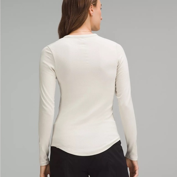 lululemon athletica Tops - NWT WHITE LULULEMON HOLD TIGHT LONG SLEEVE